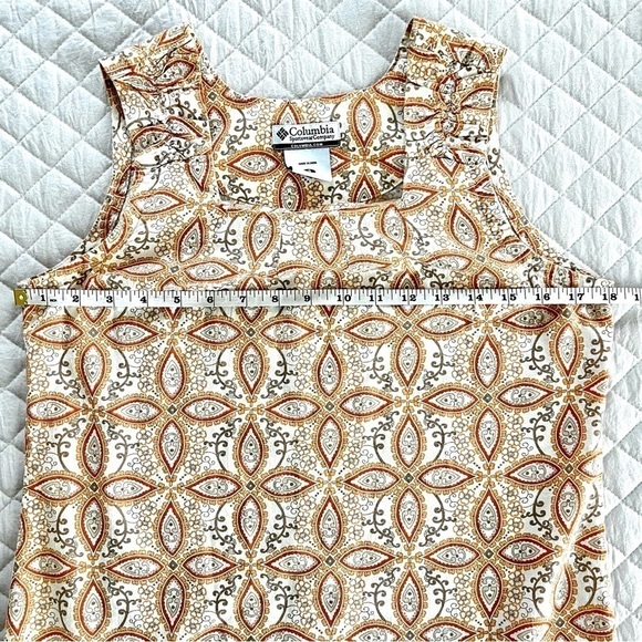 Columbia women’s sleeveless - Picture 2 of 6